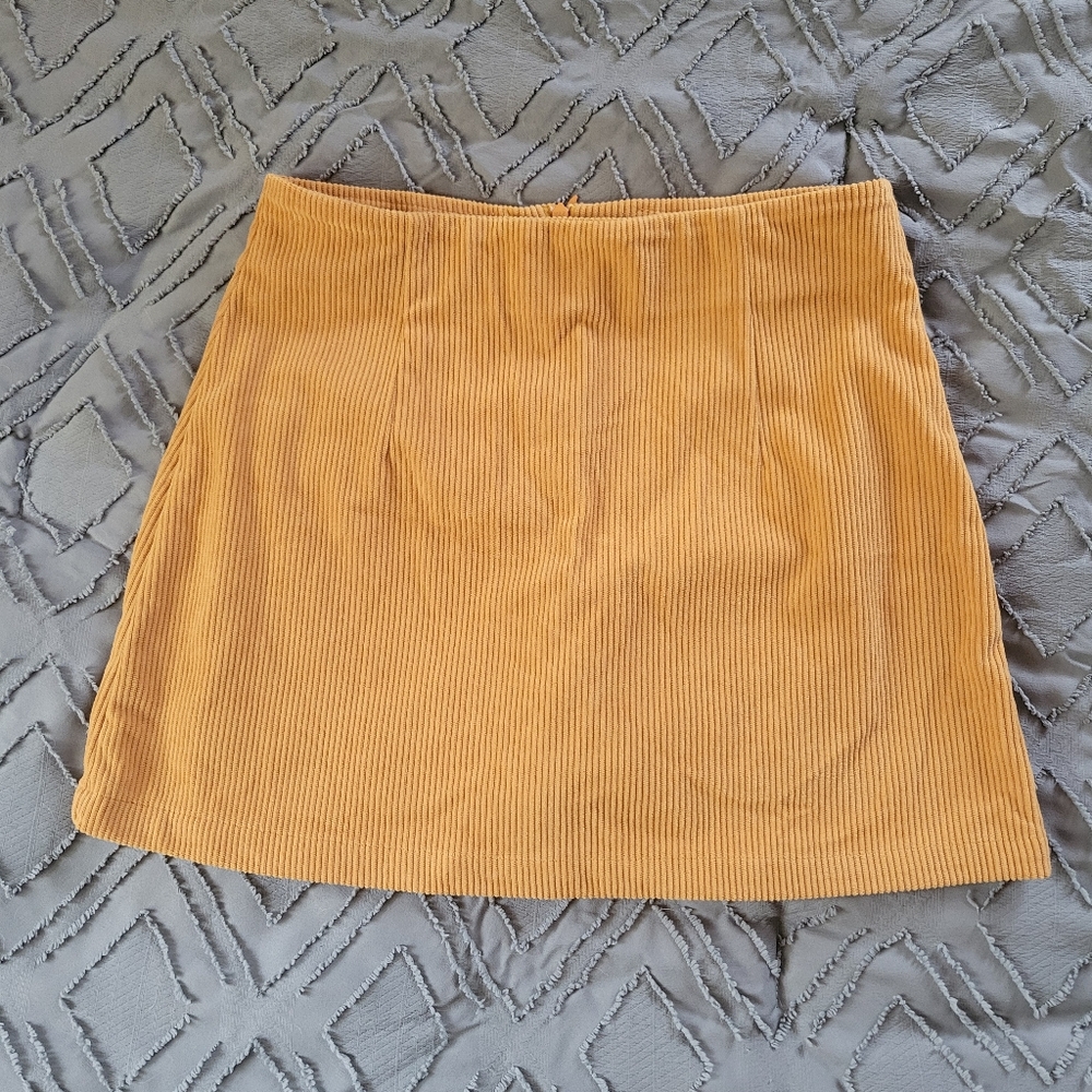 Halara, corduroy mini skirt- xsmall